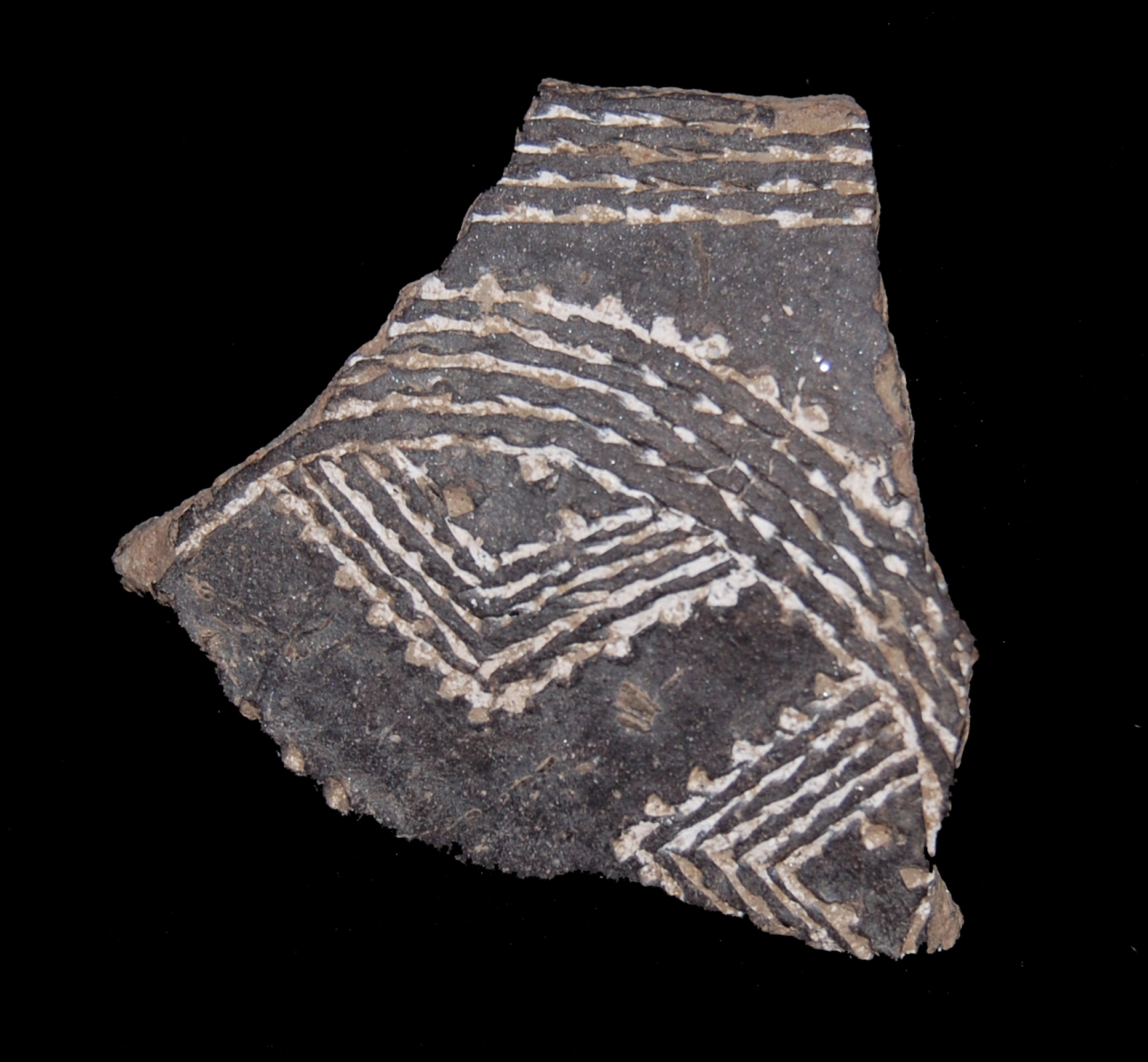 Abbildung 9: Innenverzierte Tasse der Vučedol-Kultur vom Wildoner Schlossberg, Foto: UMJ/E. Ederer.