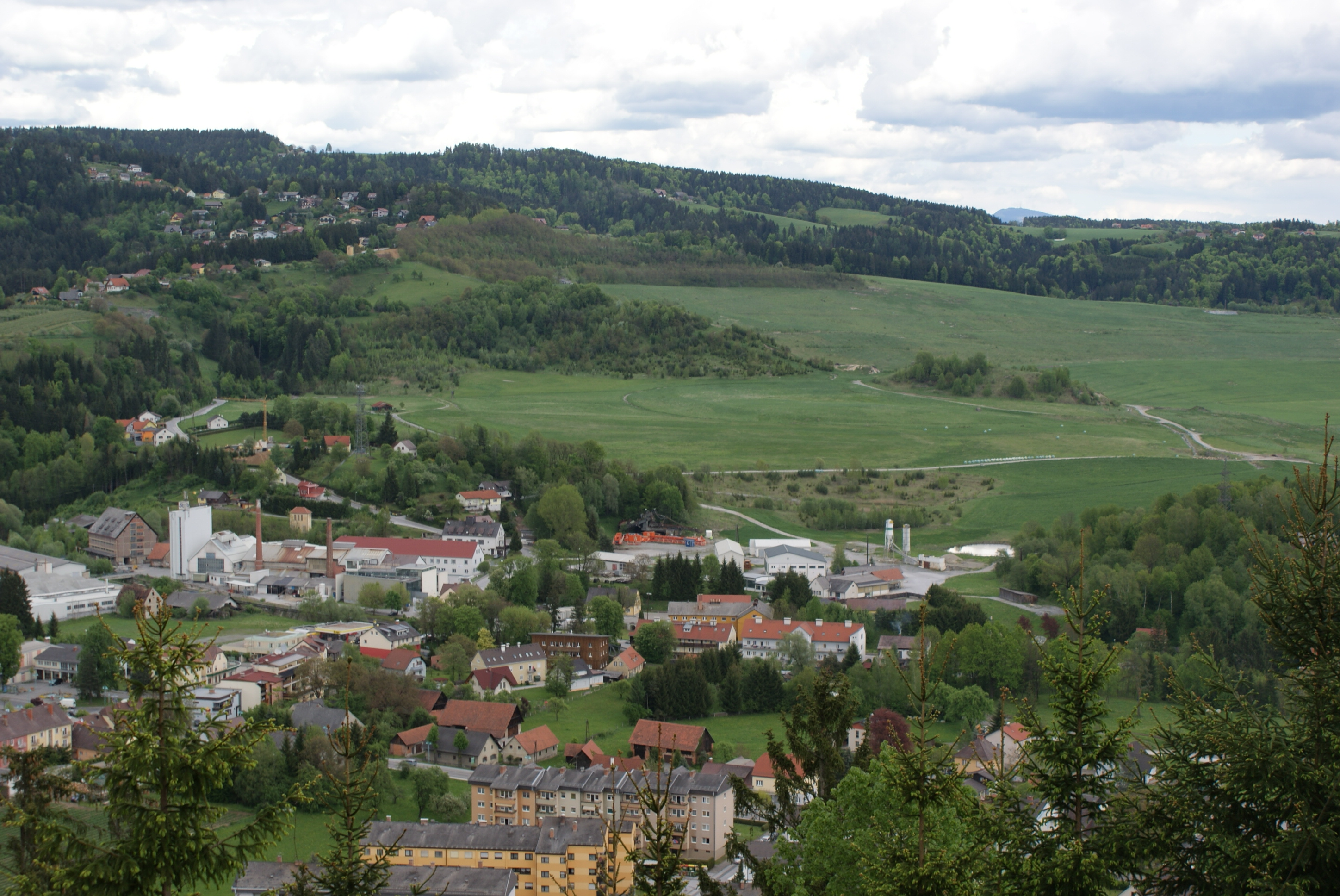 Das 2006 stillgelegte Kohlebergbaugebiet Oberdorf bei Bärnbach. (Foto: G. K. Lieb)